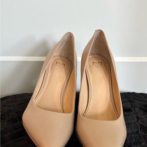 Marc Fisher Women's Tan Pumps Size 8.5